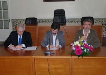 Assinatura do Protocolo - FAP e Câmara Municipal de São João da Pesqueira