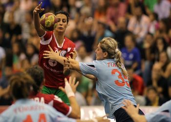 Portugal : Turquia - Vera Lopes - qualificação para Campeonato do Mundo Sérvia 2013 - foto de José Lorvão