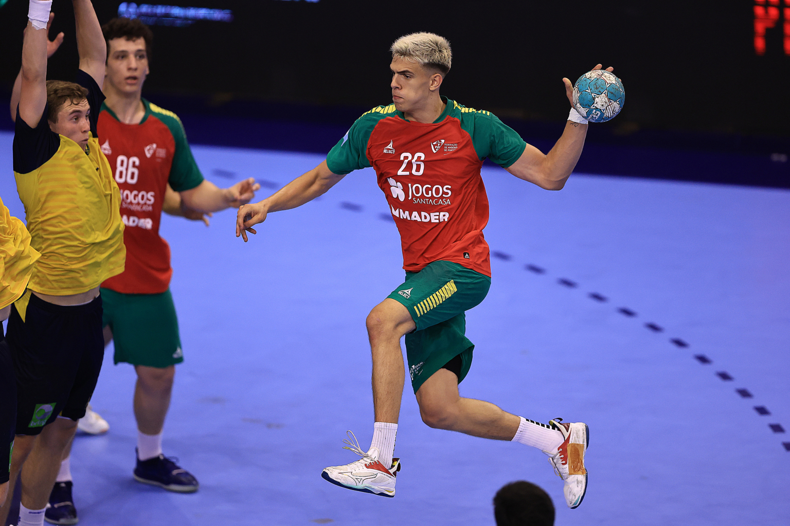 Francisco Costa nomeado para Melhor Jovem Jogador de Andebol do Mundo