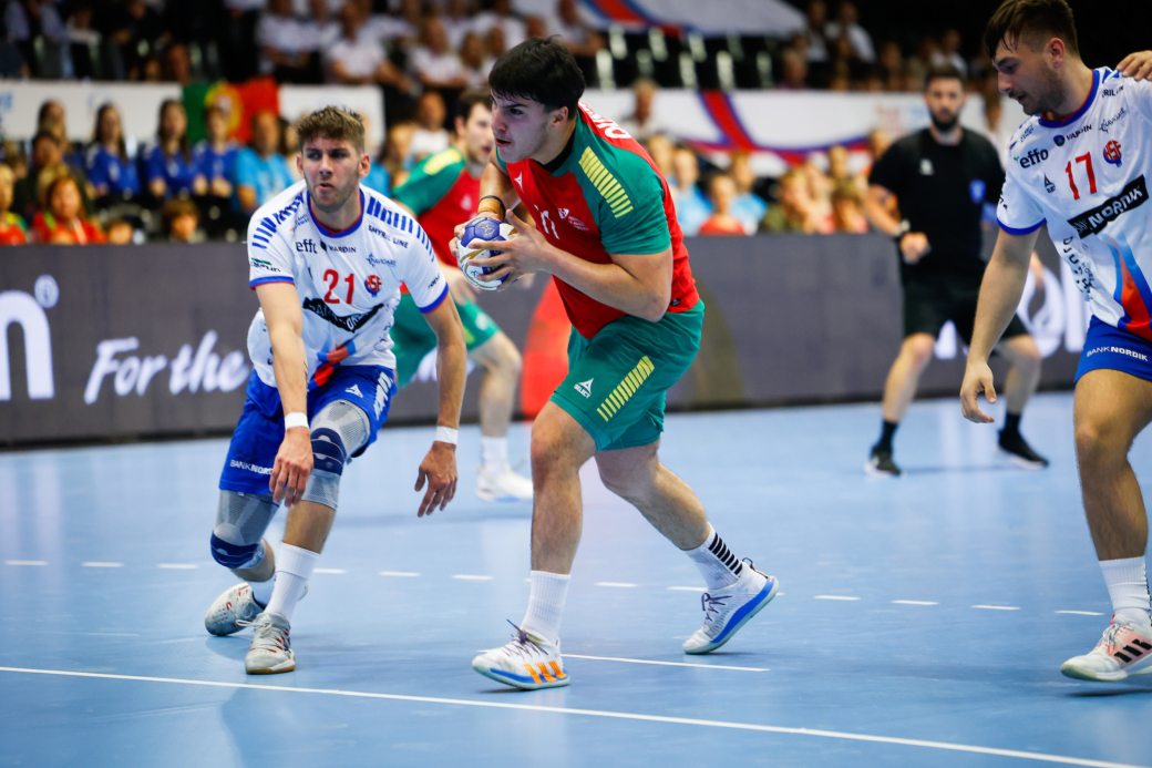 IHF World Championship 2023: Portugal entra a perder frente à Islândia –  Federação de Andebol de Portugal