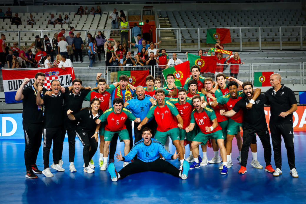 Seleções de Andebol sub-19 de Portugal e da Hungria realizam jogos de  preparação em Celorico de Basto - Primeiro Minuto